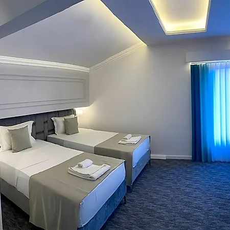Ideall Hotel 3*